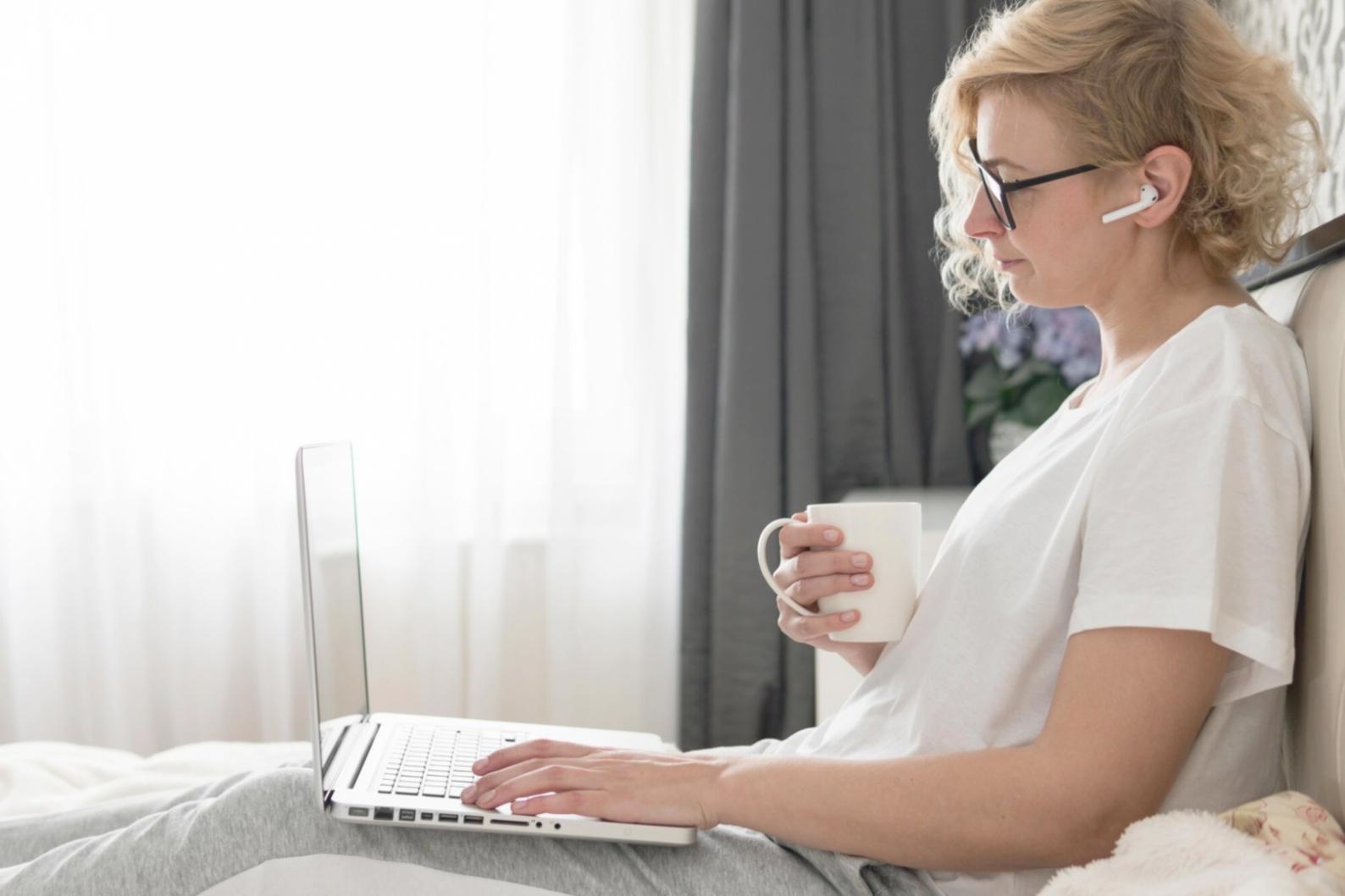 Ambiente di lavoro finanziario moderno
